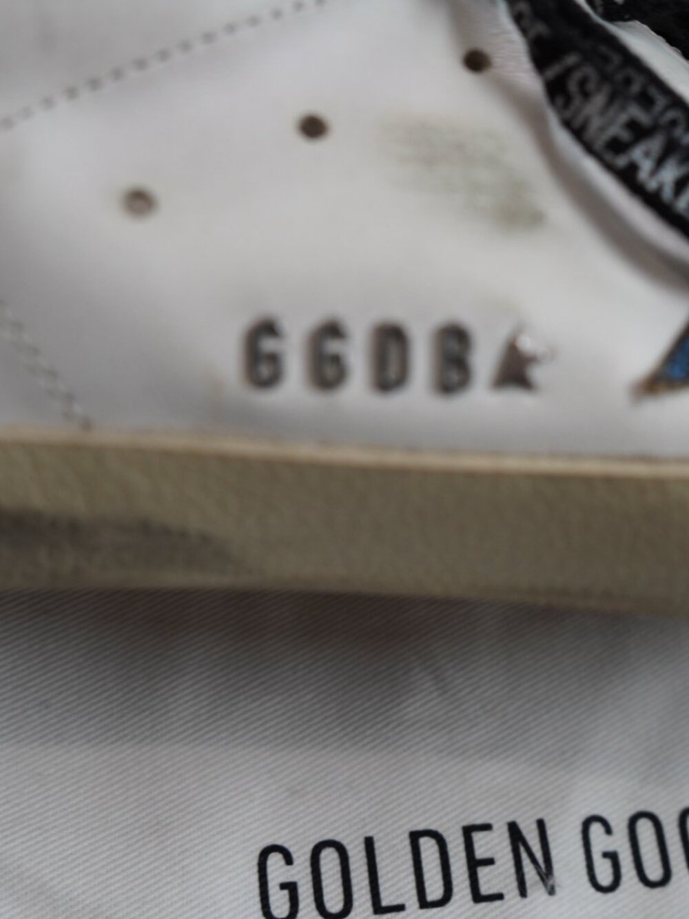 Golden Goose Super-Star Glitter Sneakers - Low Rise - Size 9 - Picture 6 of 9
